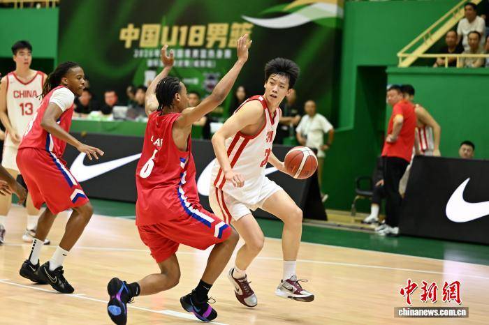 中国男篮青年军热身赛三连胜 亚洲杯征程机遇挑战并存