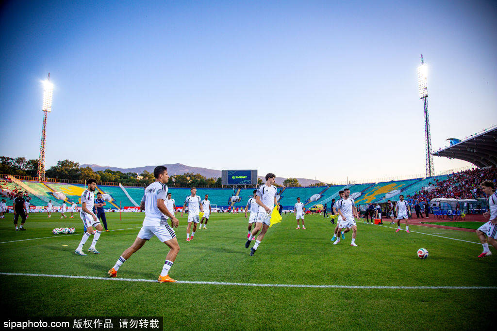 普利足球 vs 卢加诺