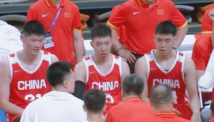 人员大调整！中国男篮18人名单正式出炉，3人离队，关键球员即将回归