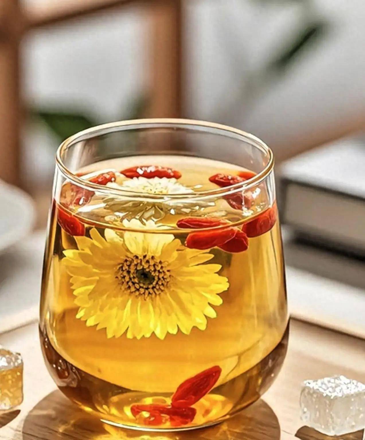 原创            才泡了三天，肝火灭得干干净净，眼睛透亮，浑身都舒坦了