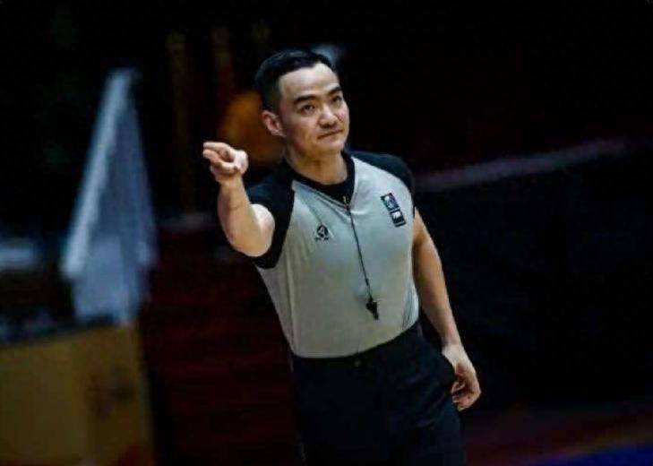 中国男裁判历史首人！女篮世界杯28人裁判名单公布 孙健入选