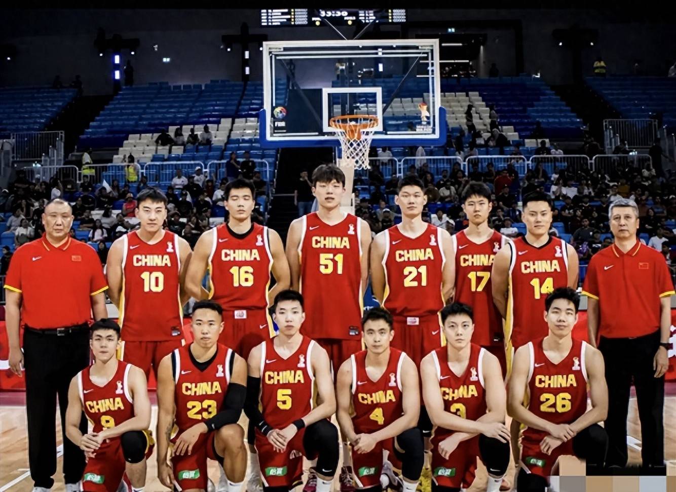 世预赛一夜大乱！韩国意外翻车滑落排名，中国男篮喜迎大胜