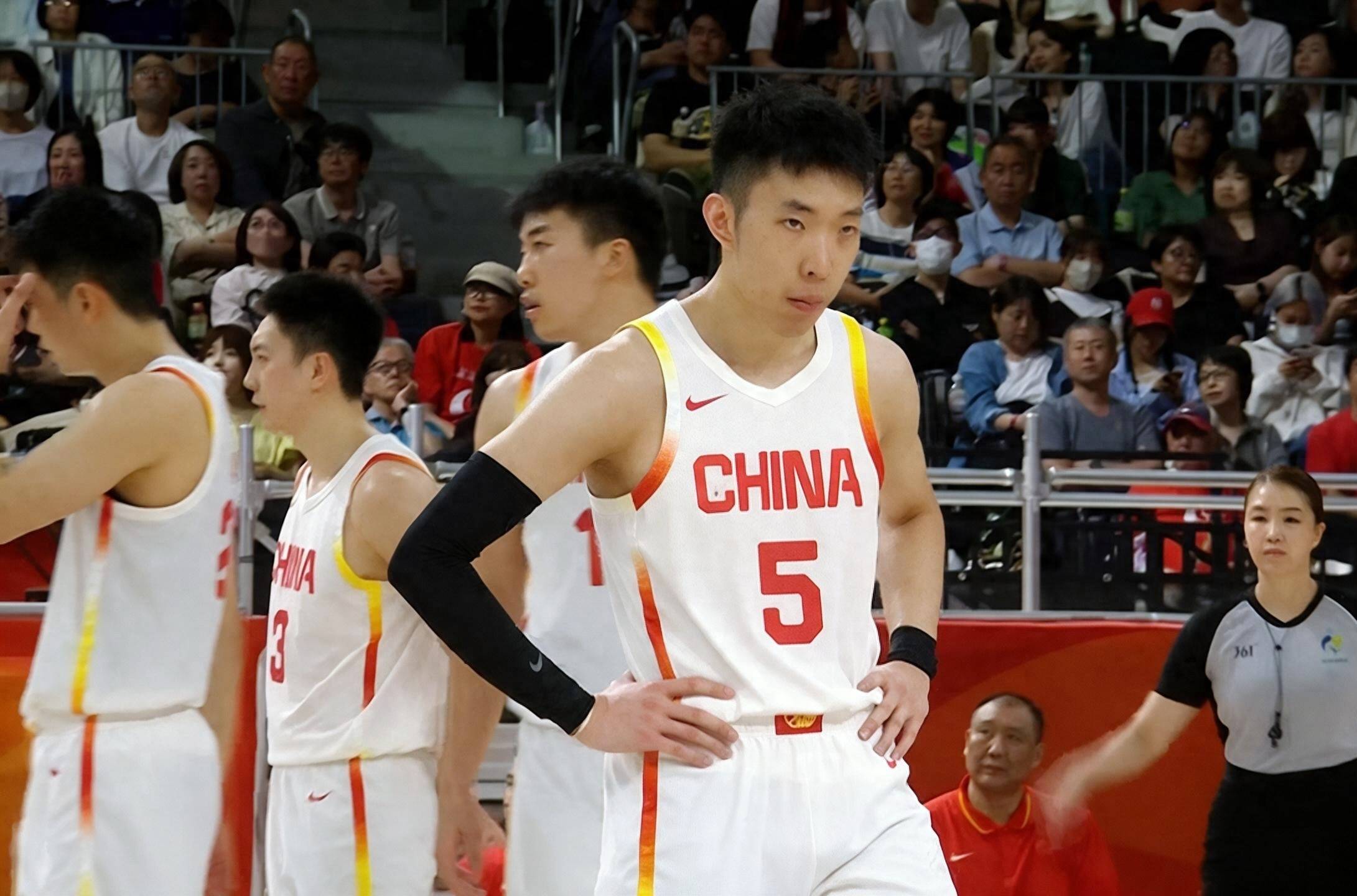 夺冠难了！中国男篮曝三大问题，郭士强赛后回应，韩国露出冠军相