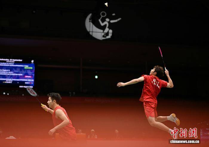 中国羽毛球男团3:1战胜印度队 晋级决赛