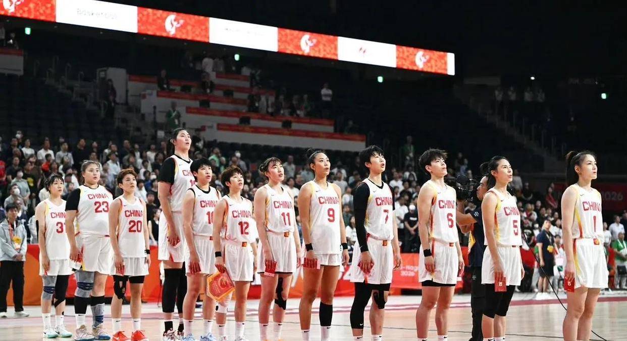 中国女篮官宣重磅安排!全体队员提交总结复盘,新阵容确定一人留守五人告别队伍