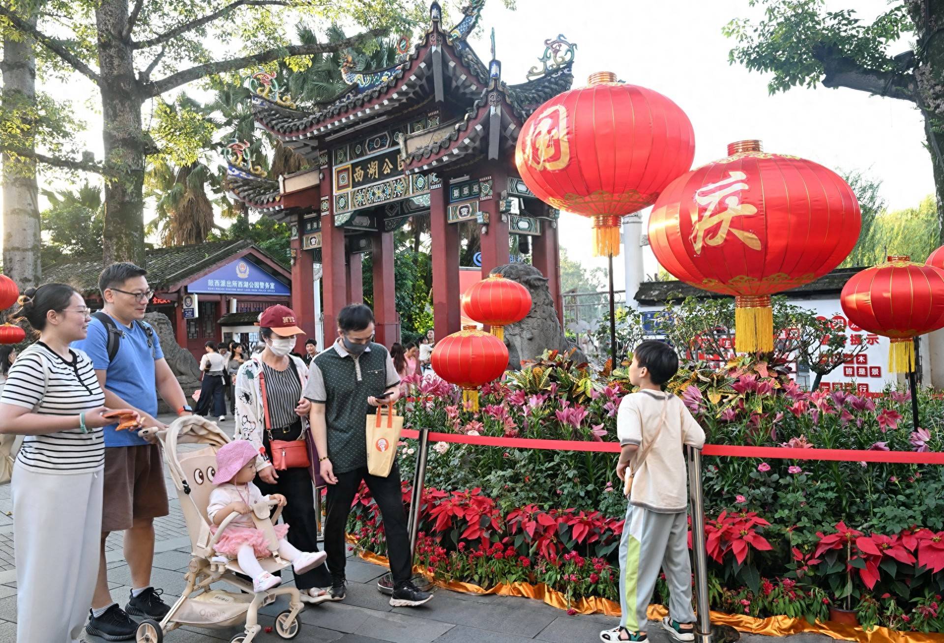 当出行不再“赶场打卡”，假期安排如何更加科学适配？