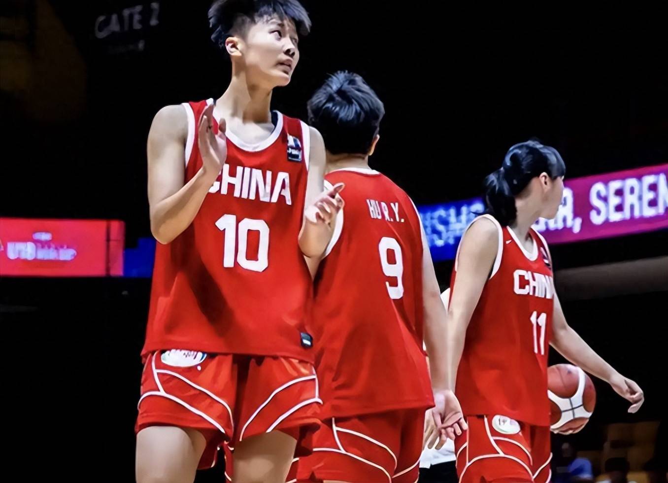中国女篮再创史最差！陈楠执教远逊刘旸遭声讨，世界杯得分王被废