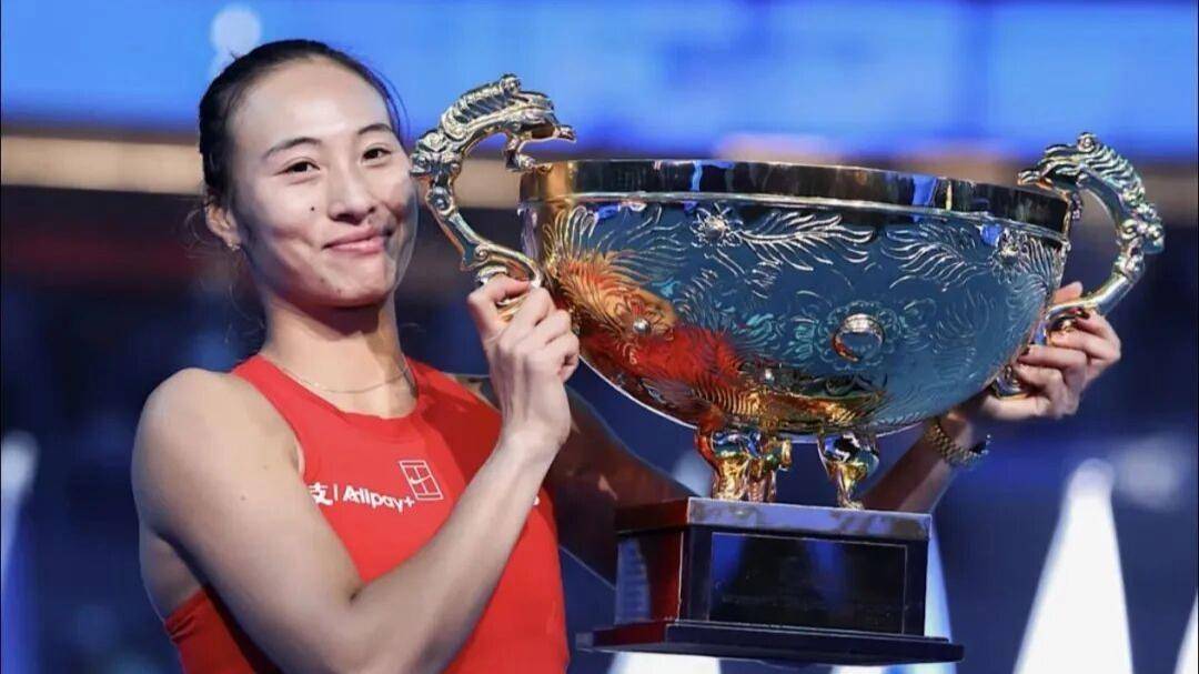 排名跌至 150 代言却不跑路！郑钦文凭什么收获品牌坚定信任