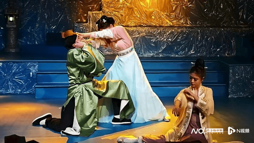 经典:新生代导演邱景亮：要魅力，不要角色，让戏剧回归个人趣味(图3)